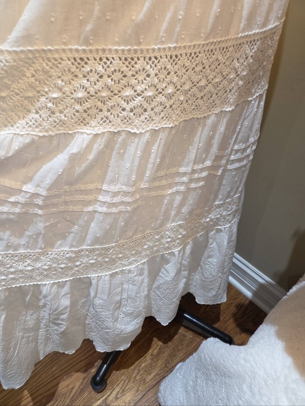 Nwt M & 1X & 2X Jennifer & Grace Women's OffWhite Eyelet Tiered Maxi SkirtB3 - Picture 8 of 17